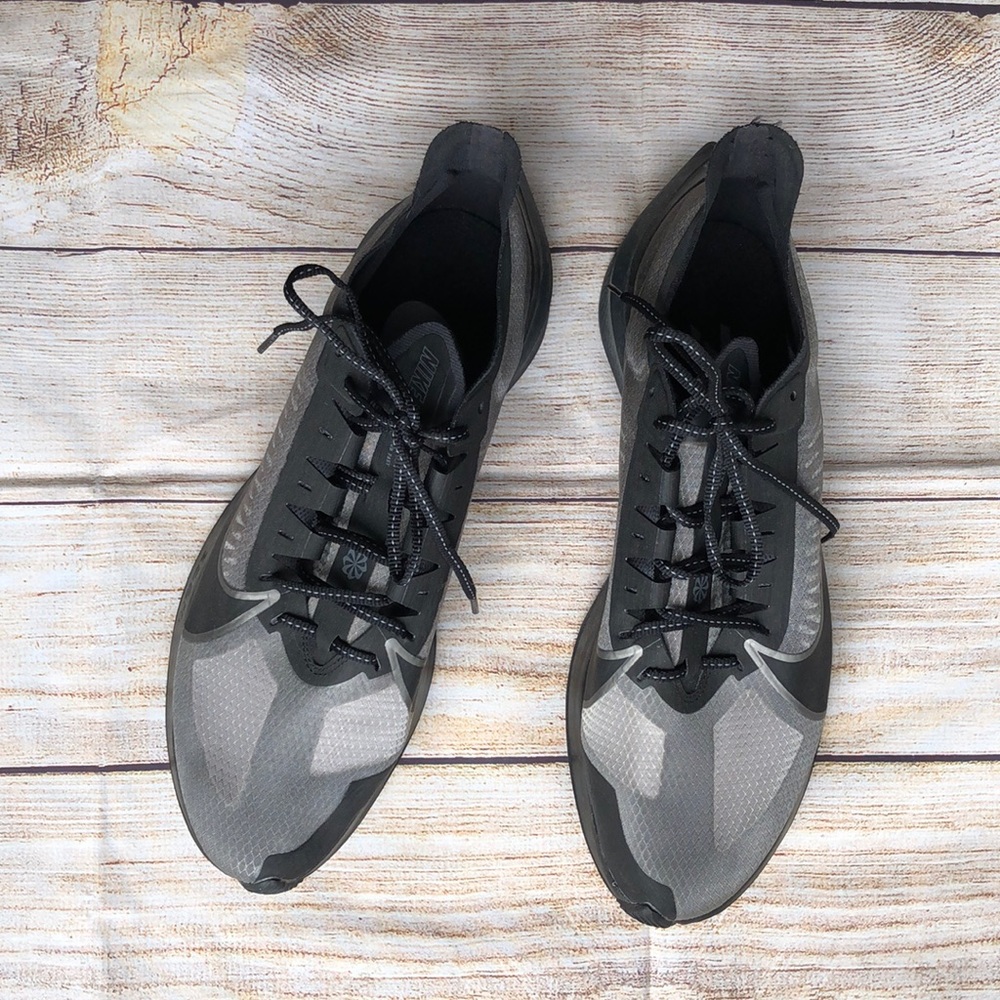 Nike Zoom Gravity Running Shoes